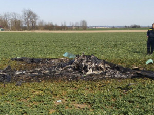 Nehodu letadla na Táborsku způsobila chyba při řízení a přetížení