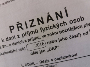 Paušální daň chce vláda nabídnout živnostníkům od  roku 2021