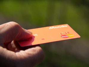 Mastercard poskytuje dětem, učitelům a rodičům volný přístup ke vzdělávacím kurzům Girls4Tech