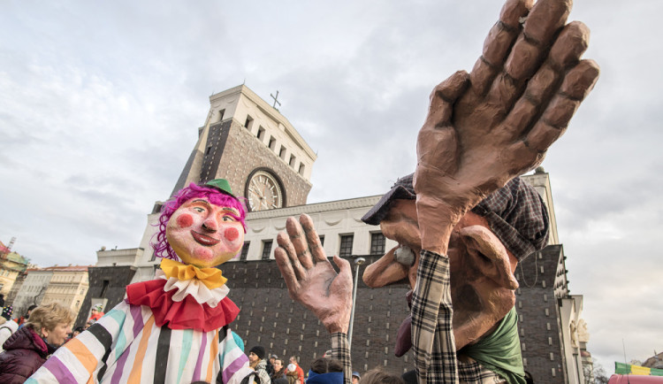 Průvody masek rozveselí Prahu. Přinášíme přehled těch největších