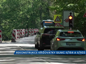 Rekonstrukce nebezpečného křížení silnic II/164 a II/603 na Českobudějovicku potrvá do září