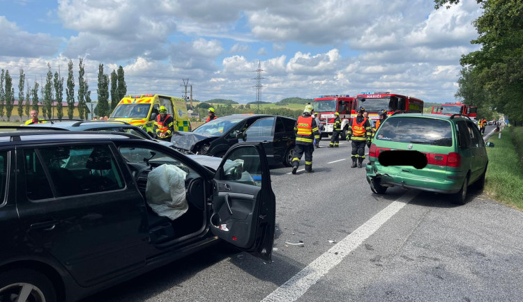 Počet dopravních nehod v Libereckém kraji vzrostl, úmrtí a vážných zranění ale ubylo