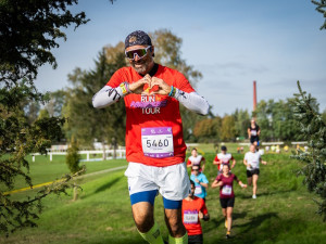 Běžeckou radost i velké drama přinesl vyprodaný závod ČEZ RunTour