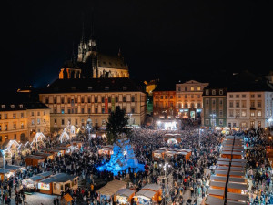 Tisíce lidí sledovaly slavnostní zahájení Vánoc Brno