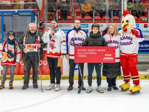 HC Olomouc oslavil 200 let značky MORA mimořádným utkáním